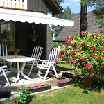 Anitas B&B Stockholm/Vaellingby